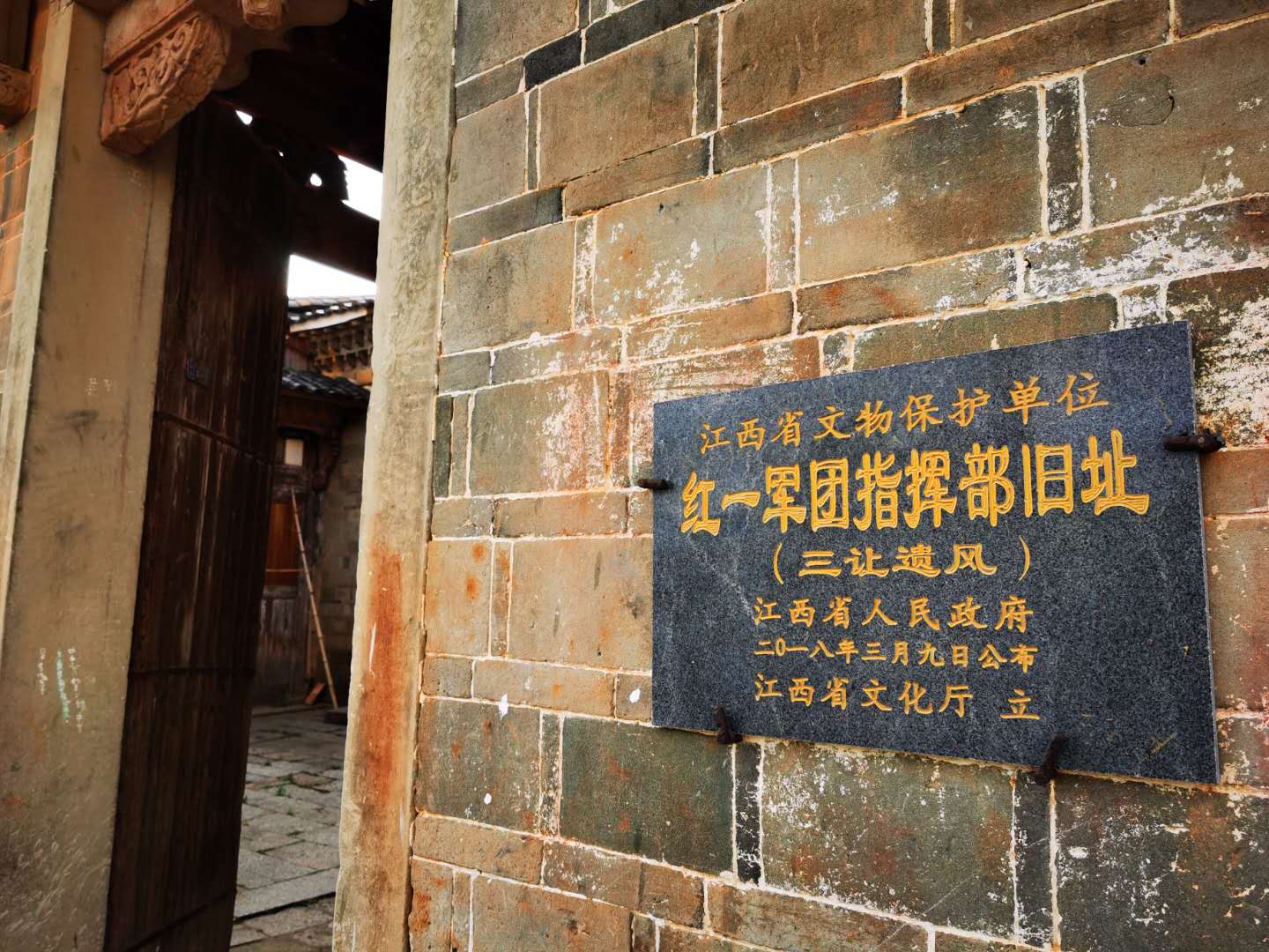 1592445556881032.jpg 39ca23698f846bc1c6db7c59f46eb77.jpg